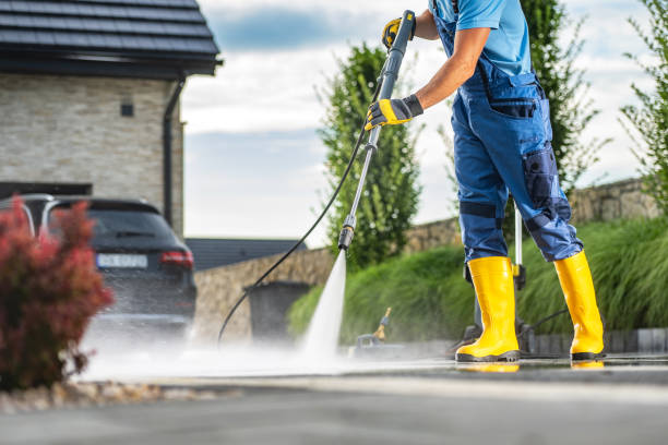 Professional Pressure washing in River Heights, UT